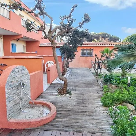 A - 20 M² - Terrasse Accueillante Daire Hyères